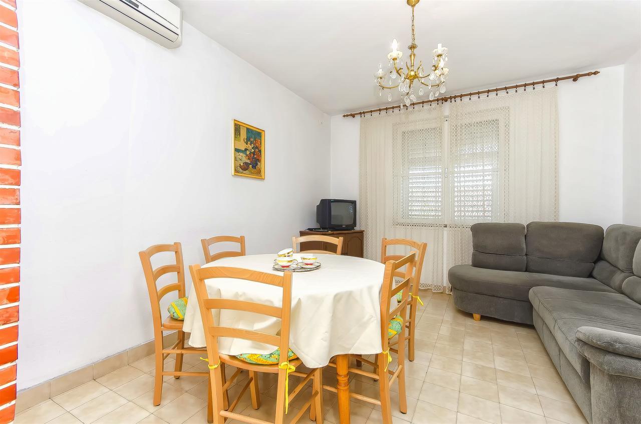 Apartment Niko 沃迪切 外观 照片